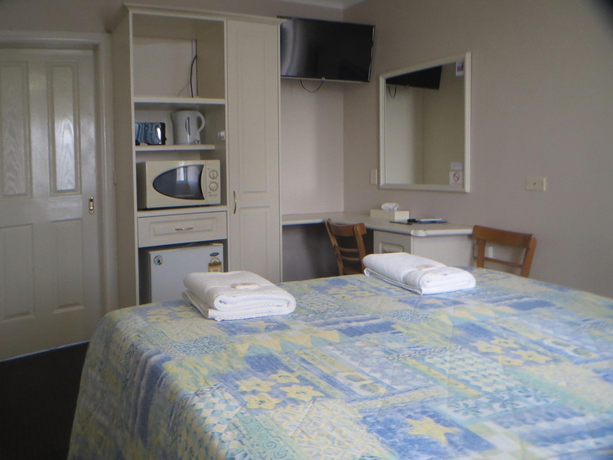 Coachman Hotel Motel Parkes Kültér fotó