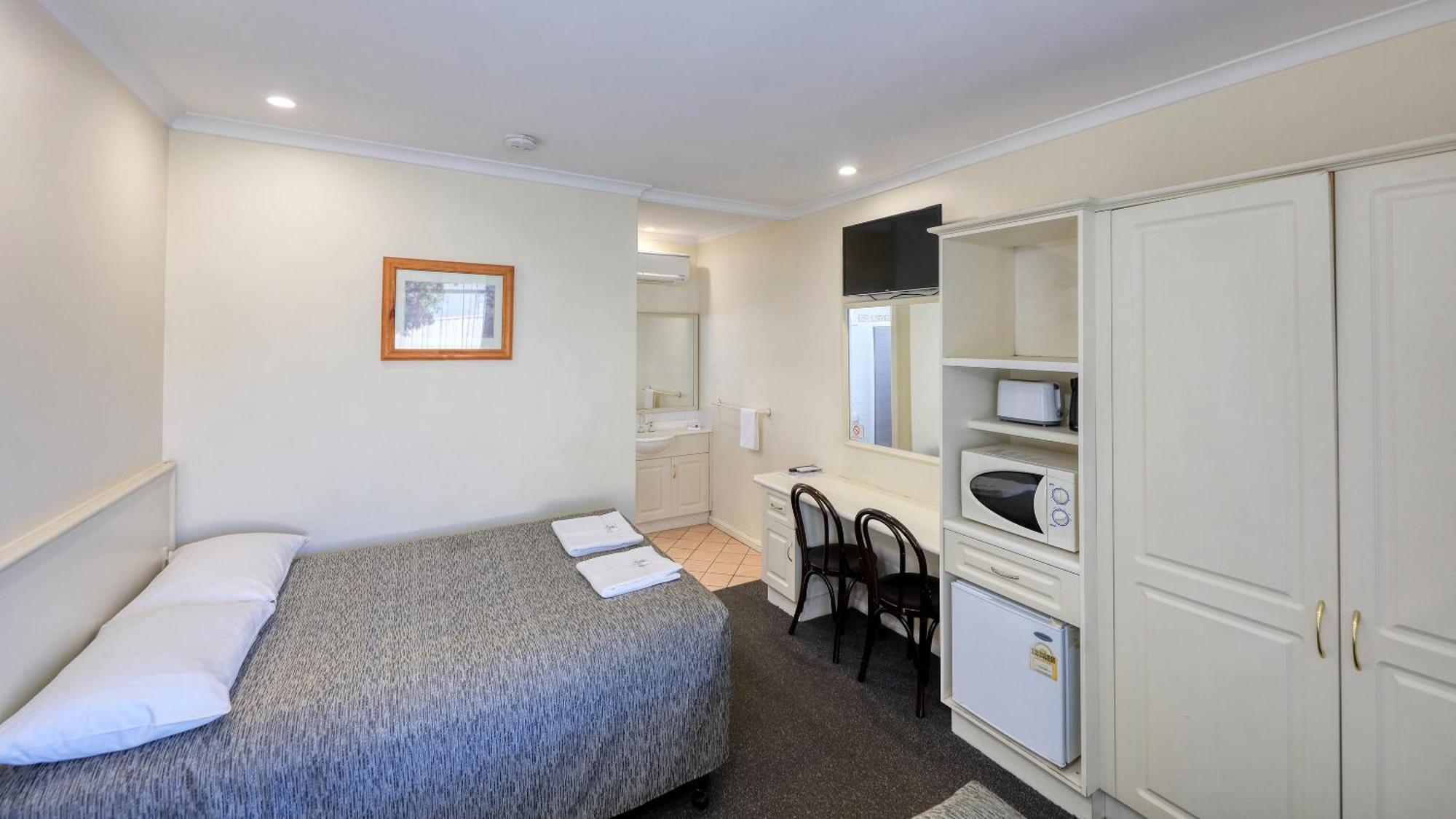 Coachman Hotel Motel Parkes Kültér fotó