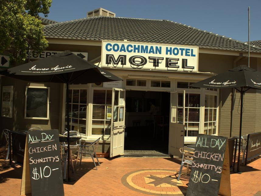 Coachman Hotel Motel Parkes Kültér fotó